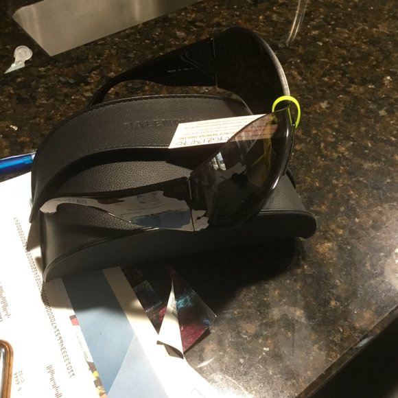 Balenciaga sunglasses new - Picture 2 of 5